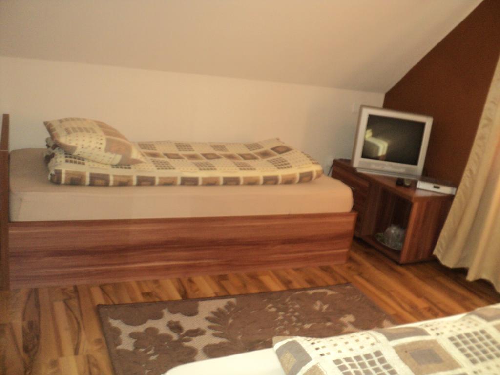 Cabana Suvenirurilor Scarisoara  Zewnętrze zdjęcie