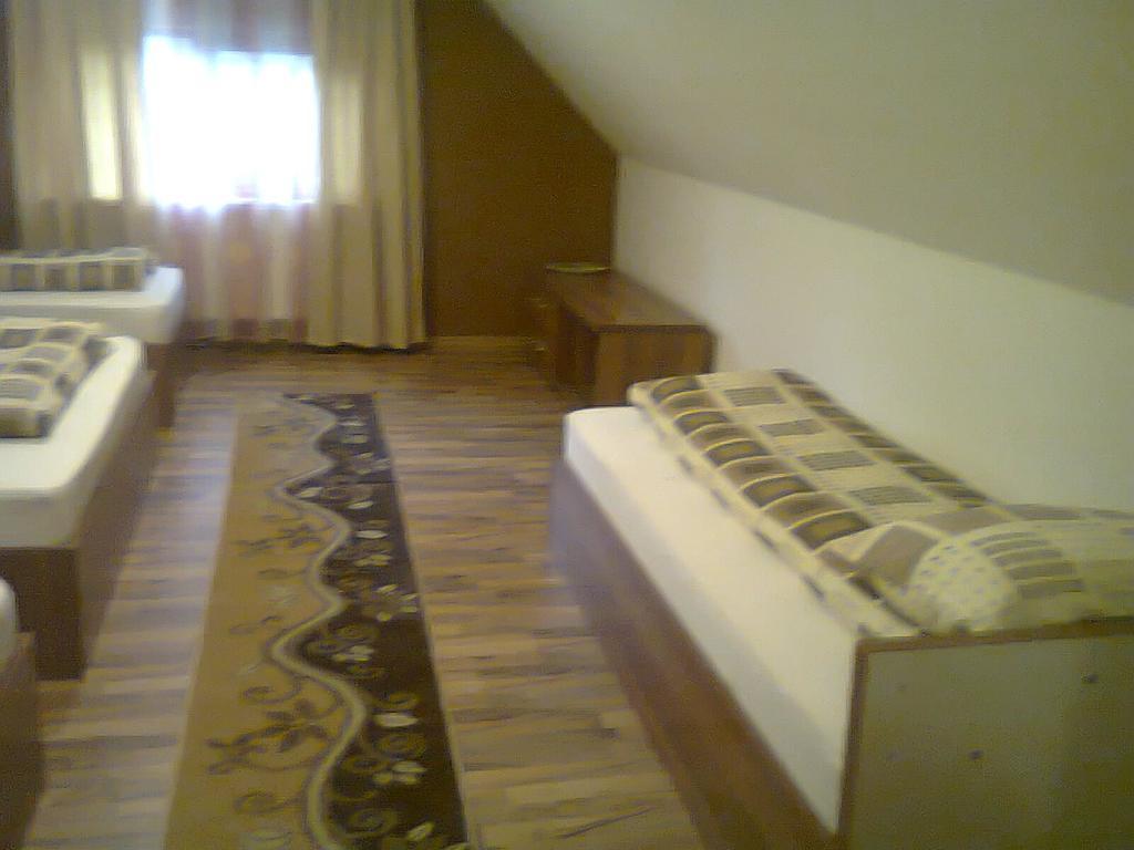 Cabana Suvenirurilor Scarisoara  Pokój zdjęcie